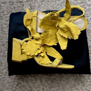 Cecelia New York Hibiscus Flower